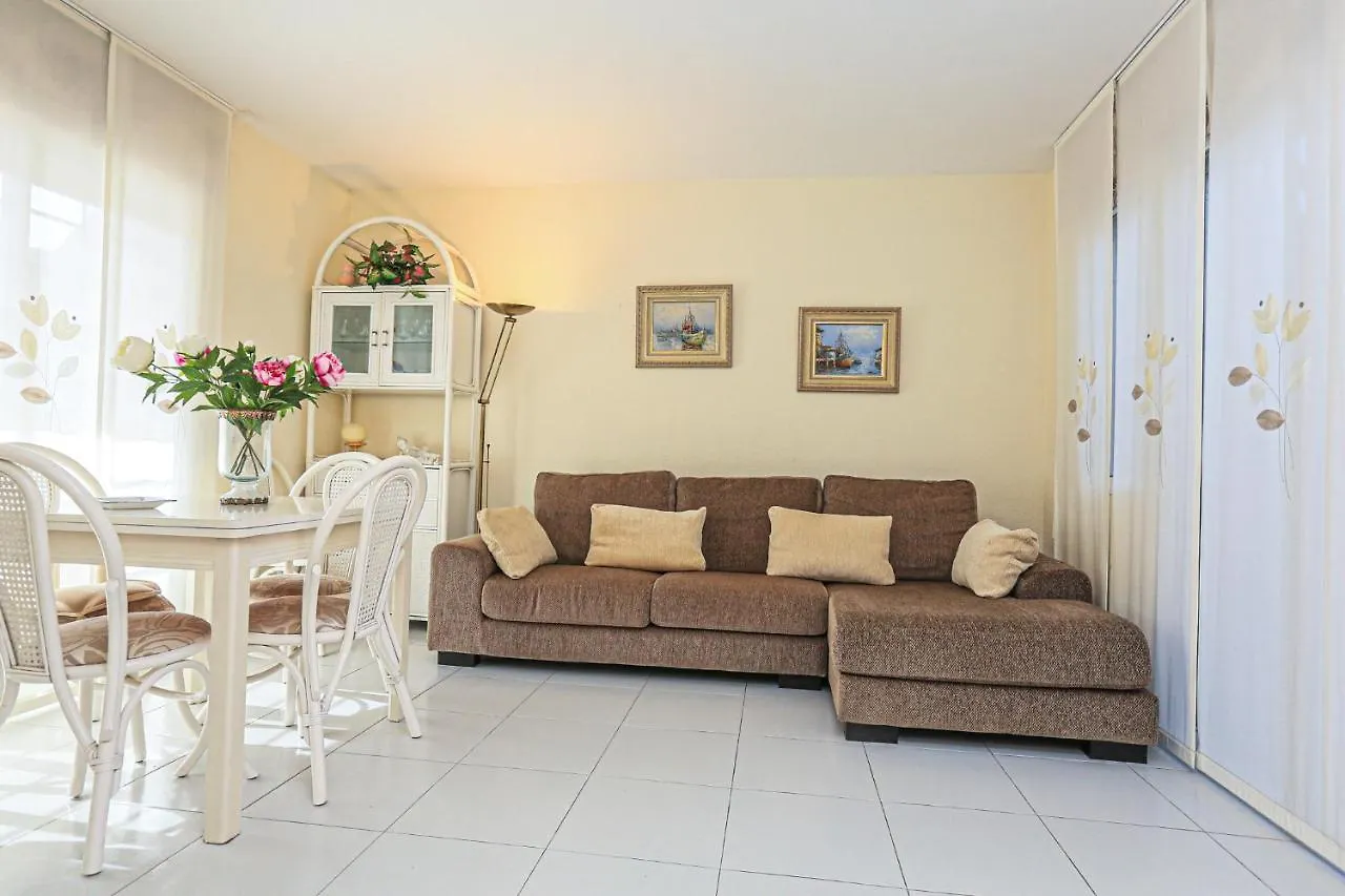 Casa Mercuri Cambrils 0*,  España